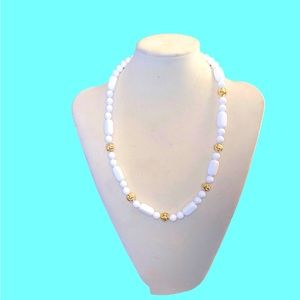 Trifari signed Vintage Necklace